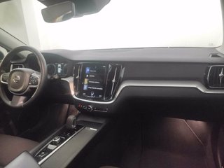 VOLVO V60 Momentum Business Pro, B4 mild Hybrid (D)