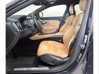 VOLVO V90 Cross Country D4 AWD CC PRO GEAR