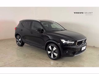 VOLVO XC40 Momentum Pro, B4 AWD mild hybrid automatico
