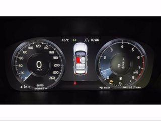 VOLVO XC40 Momentum Pro, B4 AWD mild hybrid automatico