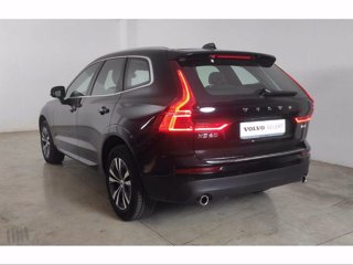 VOLVO XC60 Momentum Advanced, B4 AWD mildhybrid