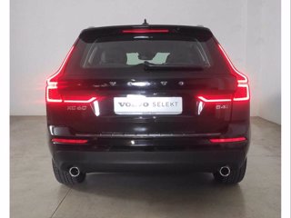 VOLVO XC60 Momentum Advanced, B4 AWD mildhybrid
