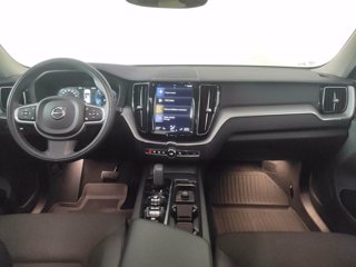 VOLVO XC60 Momentum Advanced, B4 AWD mildhybrid