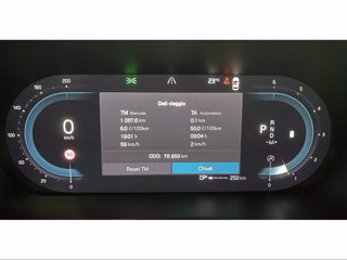 VOLVO XC60 R-Design, B4 AWD mild hybrid (D)