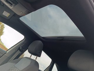 VOLKSWAGEN Taigo 1.0 tsi r-line 110cv