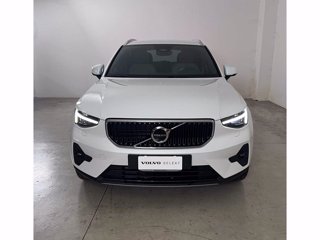 VOLVO XC40 Core, B3 Mild hybrid, Benzina