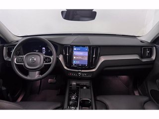 VOLVO XC60 Recharge Plus, T6 AWD ibrido plug-in, Elettrica/Benzina, Dark