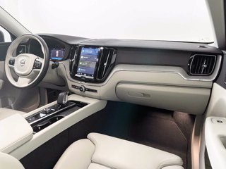 VOLVO XC60 Plus, B4 AWD mild hybrid, Diesel, Bright