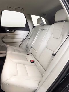 VOLVO XC60 Plus, B4 AWD mild hybrid, Diesel, Bright