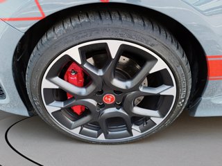 ABARTH 595 1.4 t-jet competizione 180cv auto