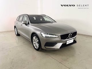 VOLVO V60 Momentum Core, B4 mild hybrid (D) automatico