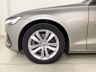 VOLVO V60 Momentum Core, B4 mild hybrid (D) automatico