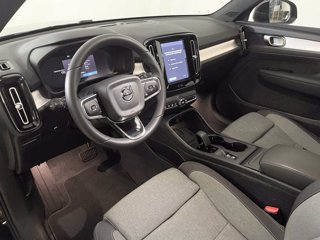 VOLVO XC40 Core, B3 Mild hybrid, Benzina