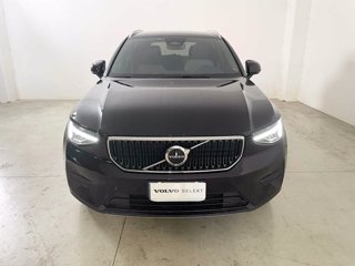 VOLVO XC40 Core, B3 Mild hybrid, Benzina