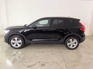 VOLVO XC40 Core, B3 Mild hybrid, Benzina
