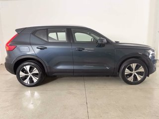 VOLVO XC40 Momentum Pro, T3 automatico