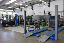 Filiale Ford Volvo Mazda Schio 05