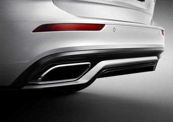 231032 New Volvo V60 R Design