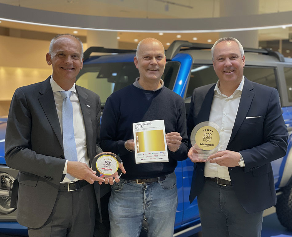 Bisson Auto Top Dealers Italia 2023 2024 Con Carlo Valente Vittorino Bisson E Luigi Bisson