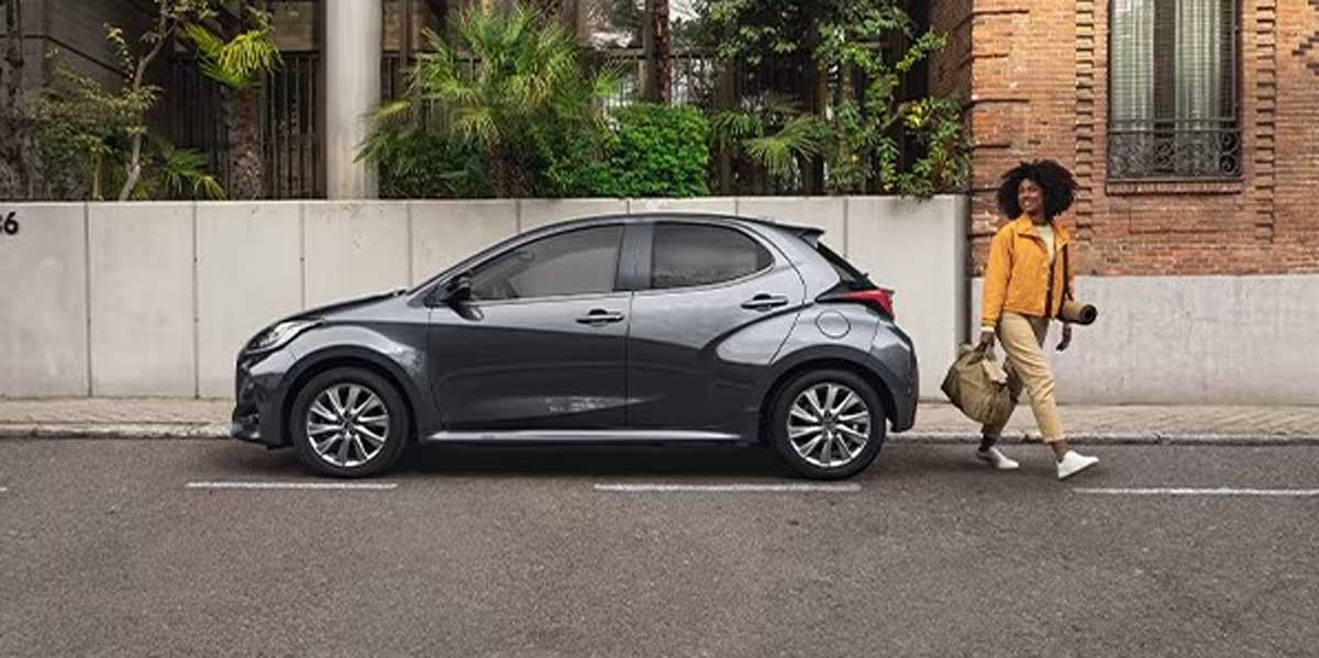 Icon Full Hybrid Mazda 2