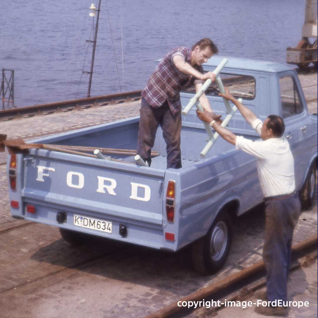Transit011 Copyright Image Fordeurope Imm Gallery Transit60 18