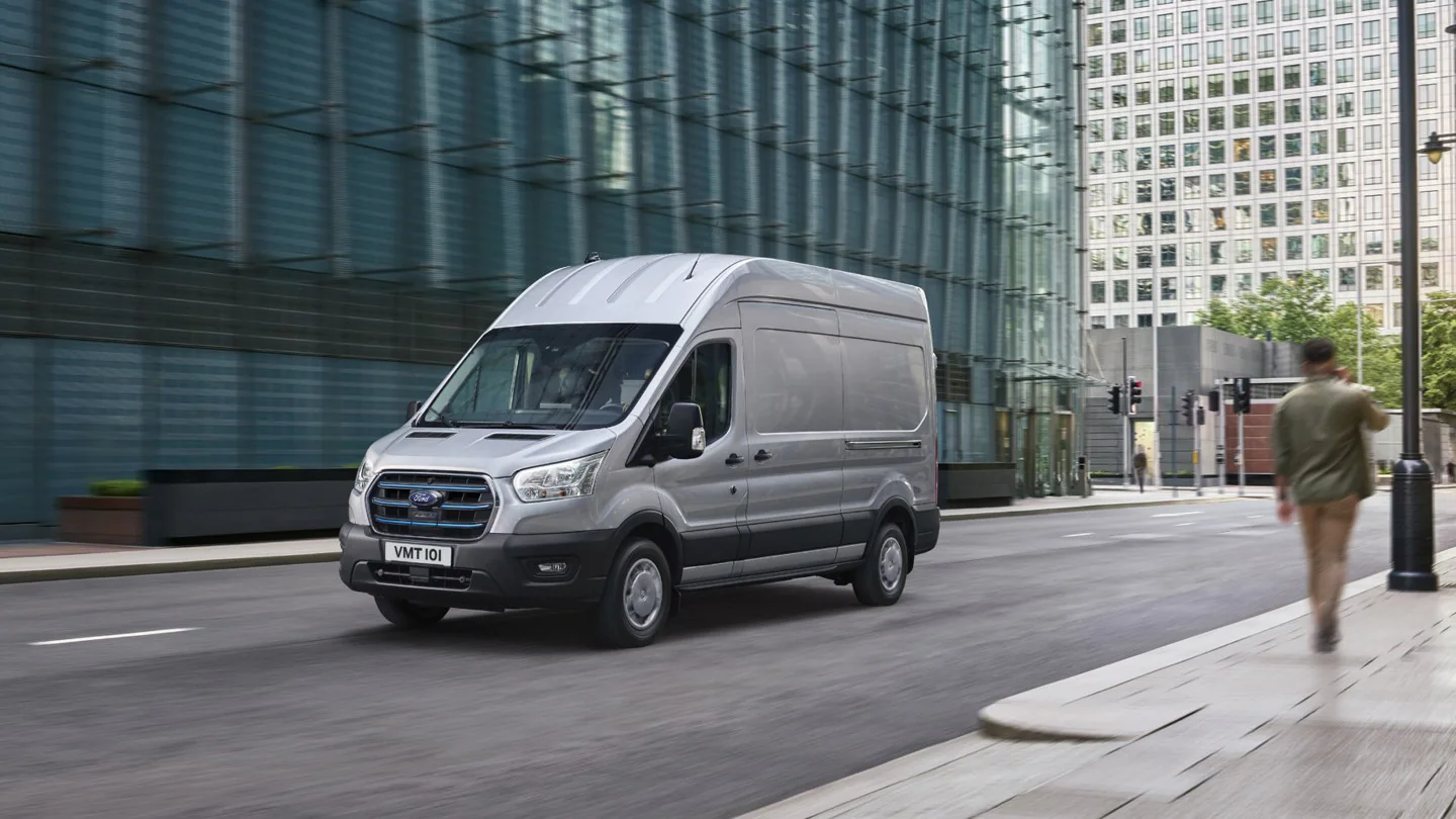 Ford Eu E Transit Shot 04 V363 Etransit Fron