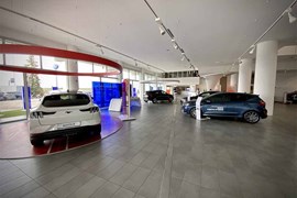 Vancimuglio Grumolo Delle Abbadesse Ford Store 06