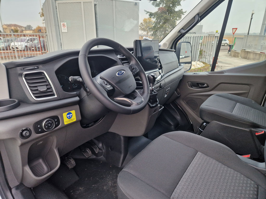 7 Gallery Ford Transit Allestimento Disabili In Pronta Consegna Con Pedana Elettrica