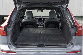 288178 Volvo XC60 Recharge T8 AWD Interior