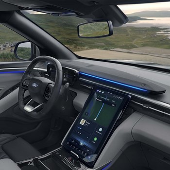 17 CX740S Int Feature Sound Bar 1000X1000