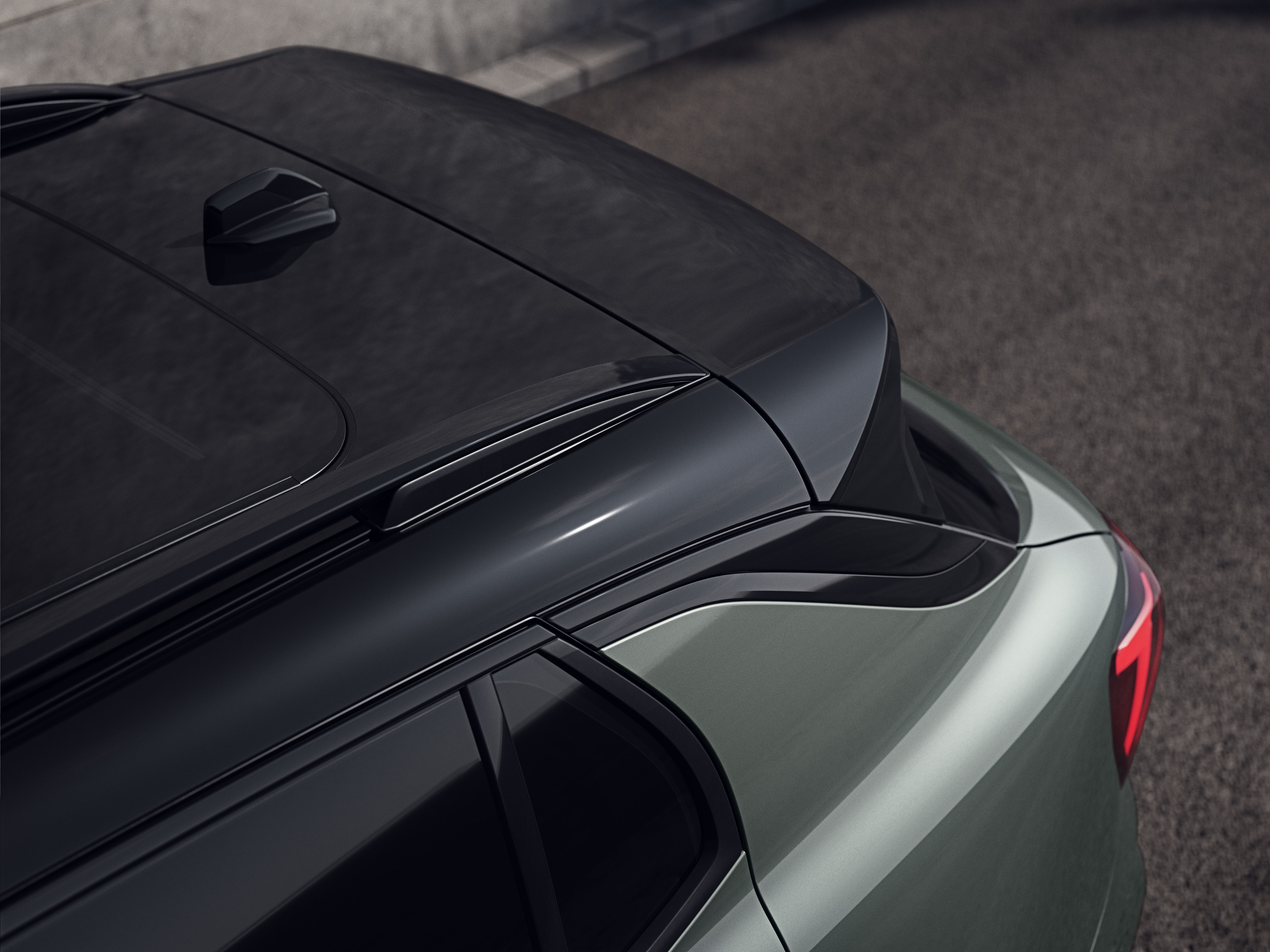 023 A3 Rear Side Above HIGH MINERALGREEN