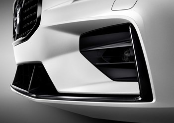 265664 V60 R Design In Crystal White Pearl