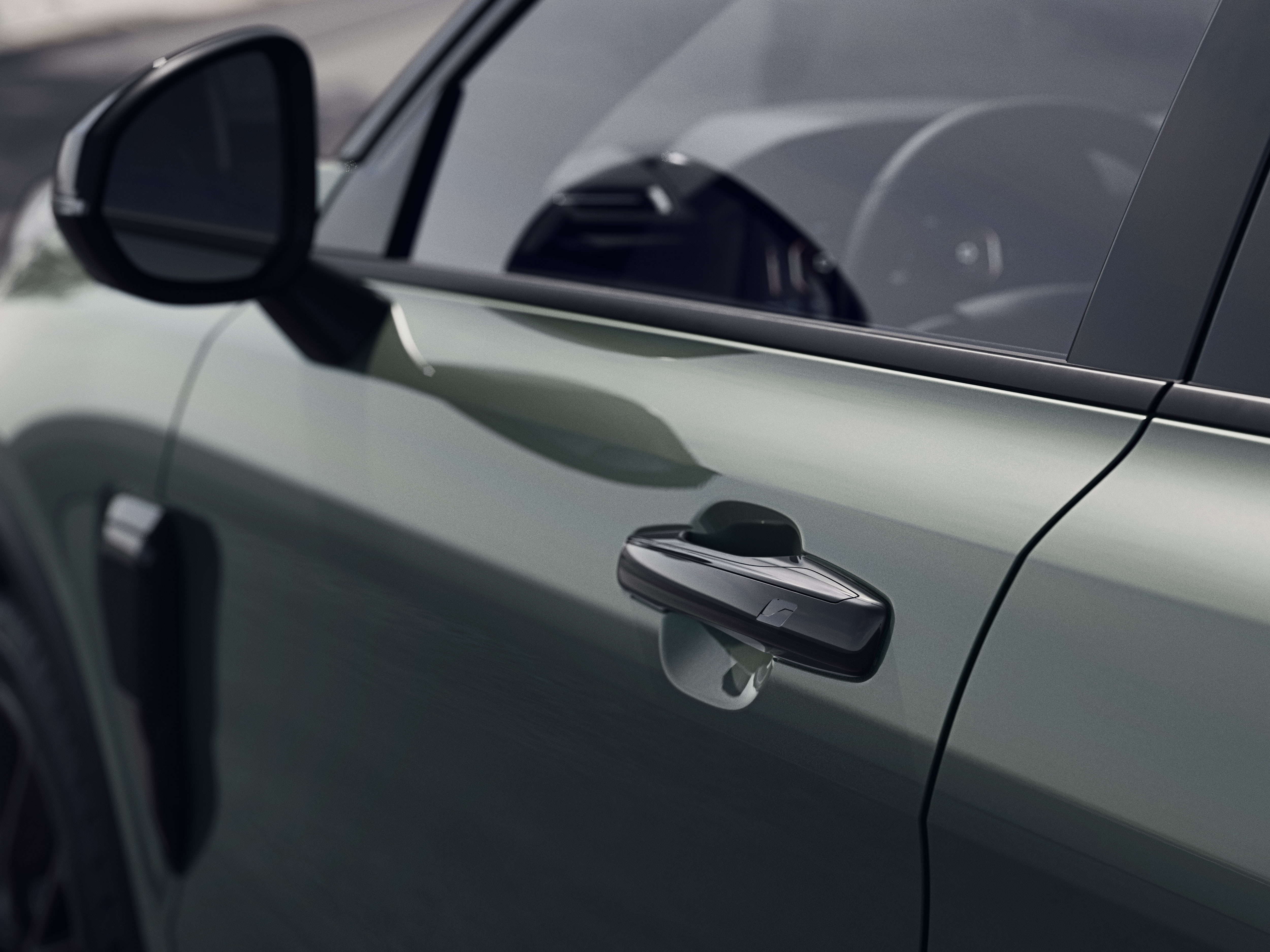 011 A3 Door Handle HIGH MINERALGREEN