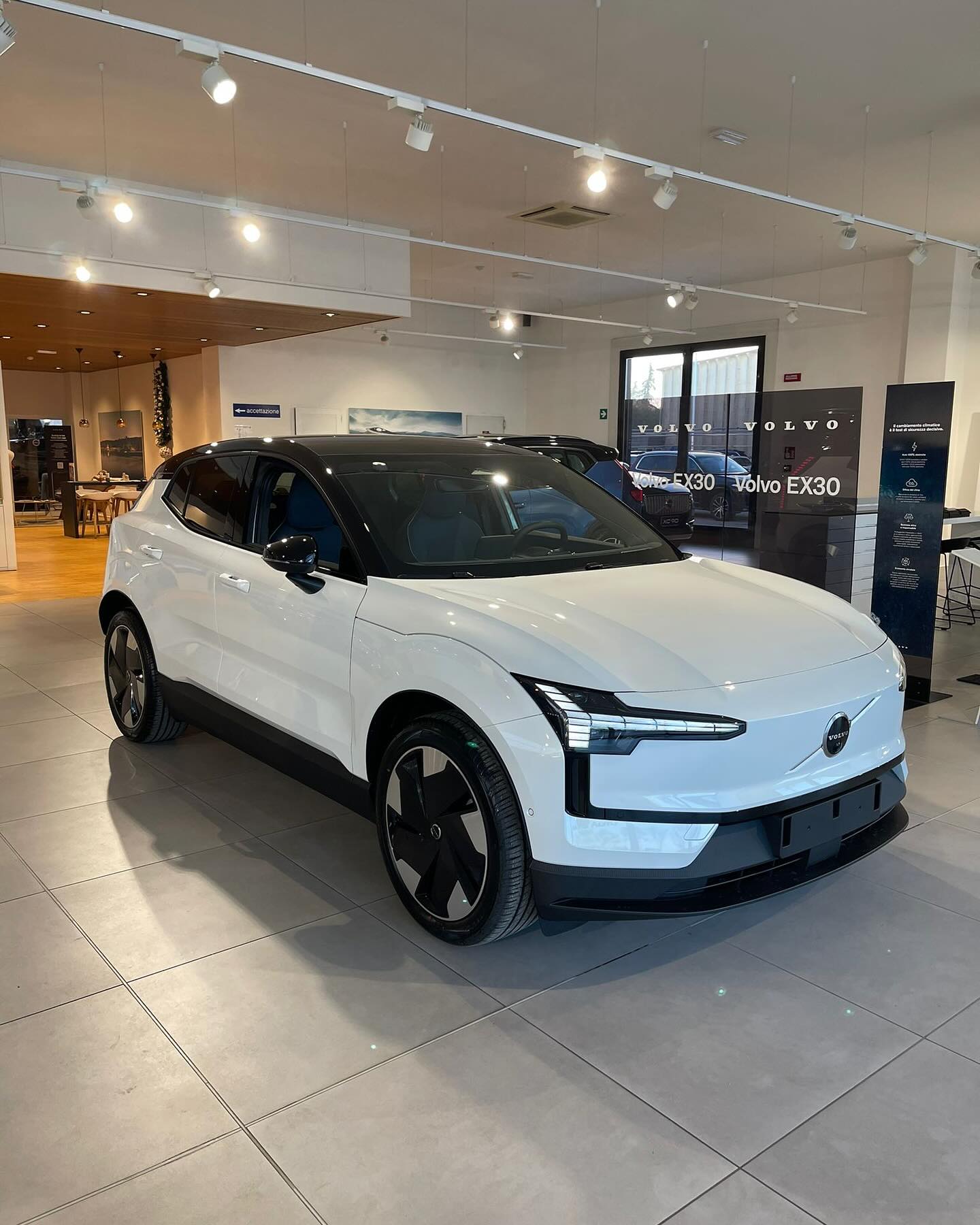 412890245 18319041655190299 6405647874752423588 N