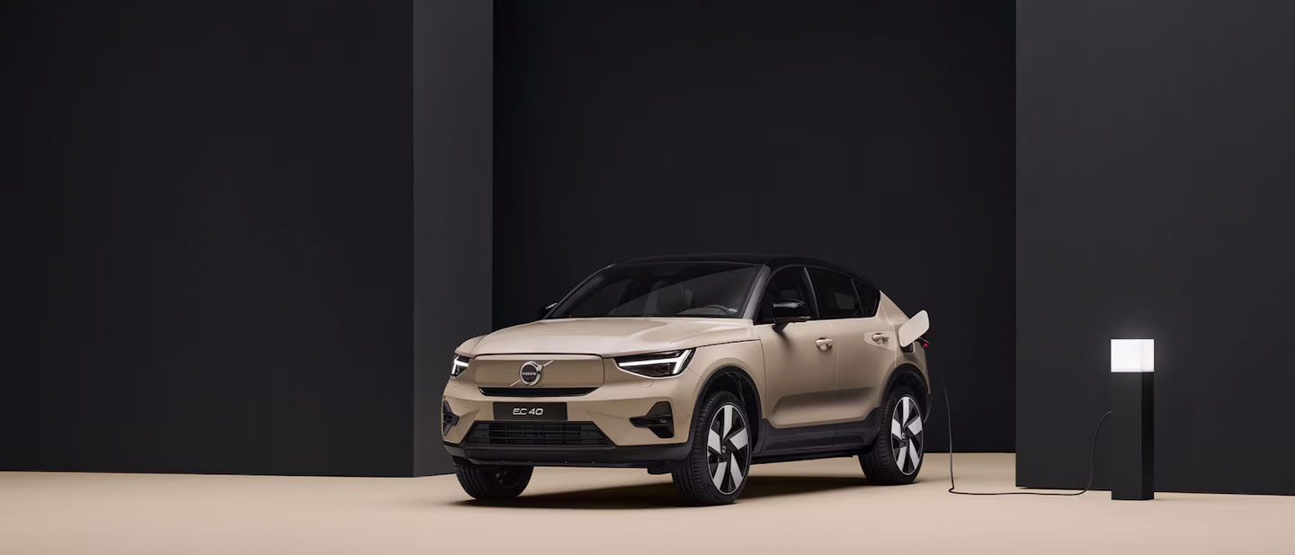 BANNER VOLVO EC40 1440X616px