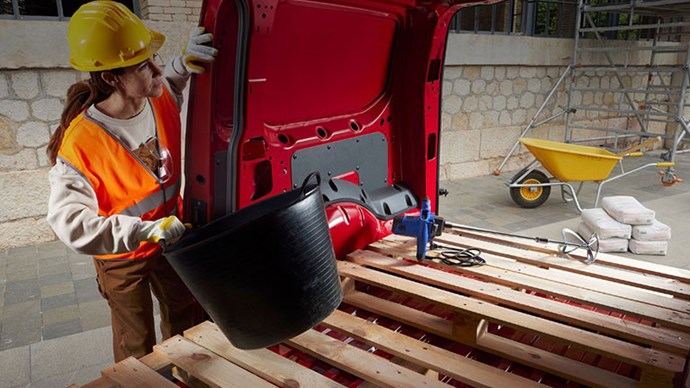 Nuovo Ford Transit Connect Slide Maggiore Spazio 767X431