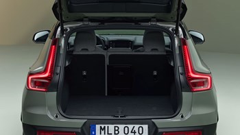 Ex40 Electric Gallery 15 16X9