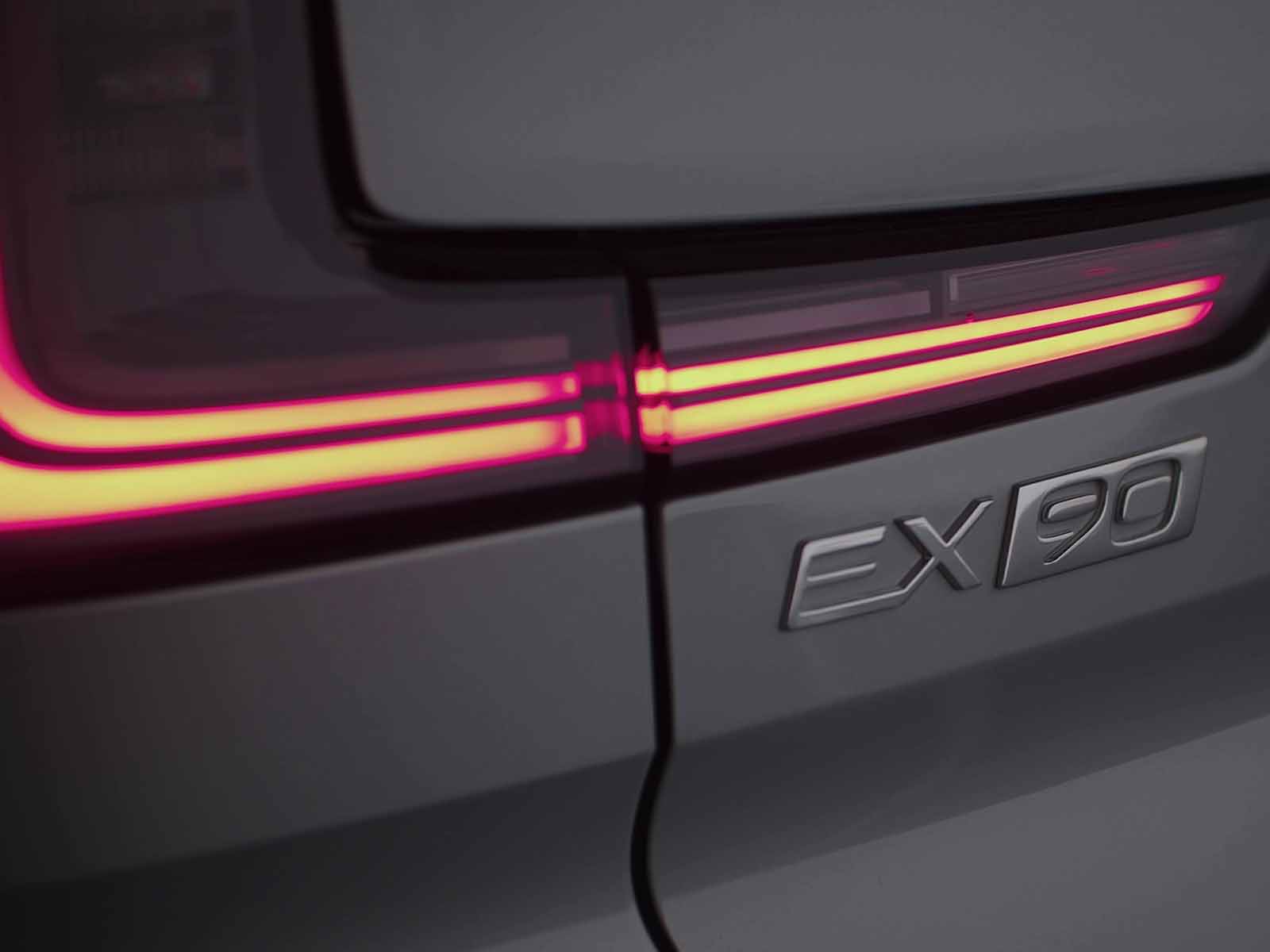 News Nuova Ex90 Presentazione 5