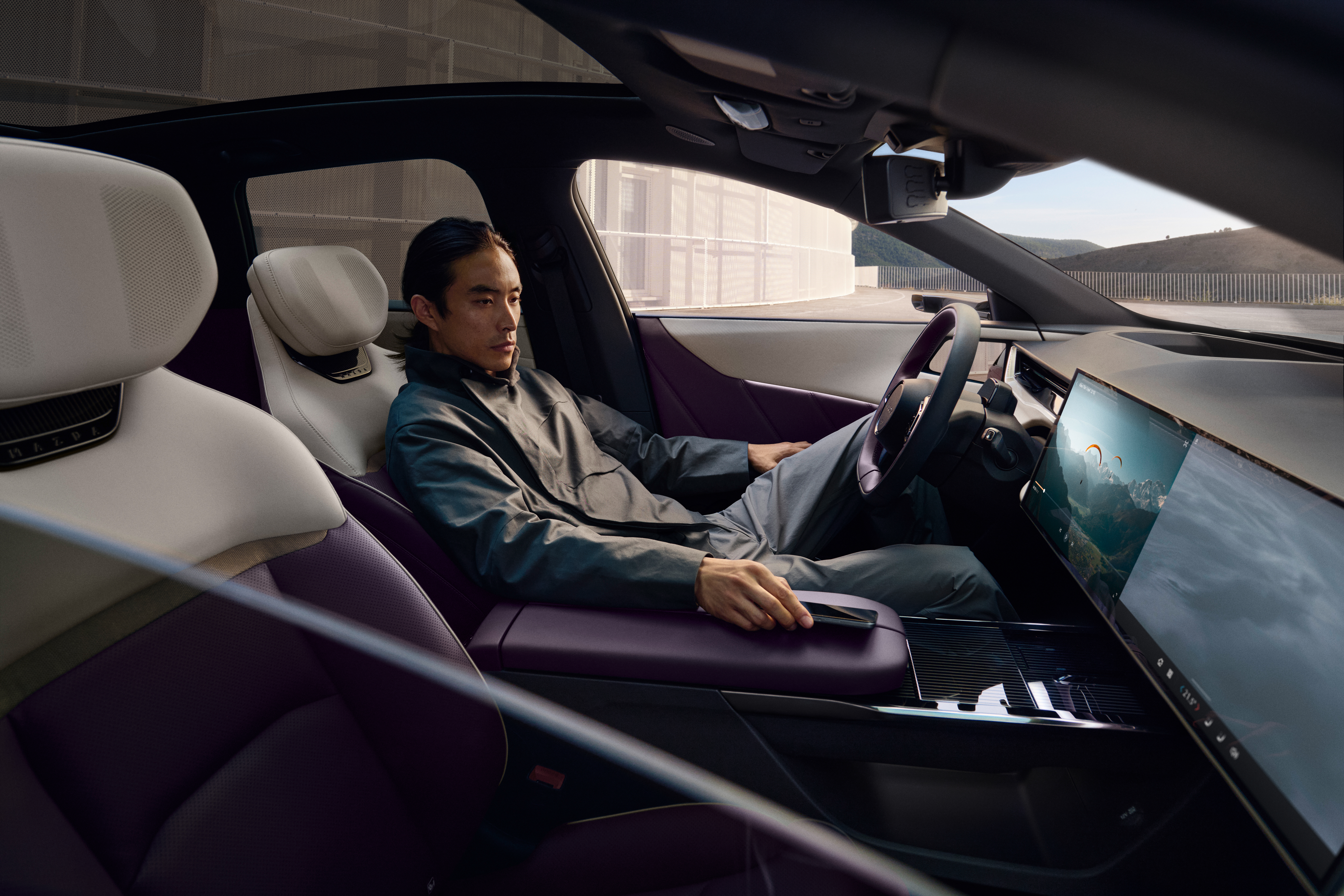 2026 Mazda CX 6E Sideshot 24 MME Background Highres