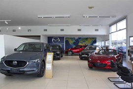 Filiale Ford Volvo Mazda Schio 13